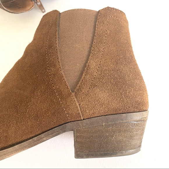 Kensie “Garry” Brown Bootie - Picture 7 of 13